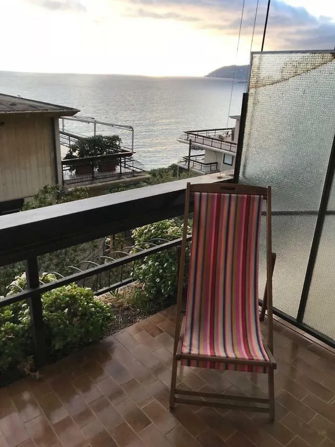 Casa La Brise-Vista Mare Lägenhet Sanremo Italien