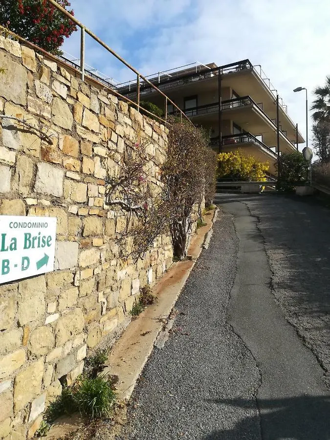 Appartamento Casa La Brise-vista mare Sanremo Italia